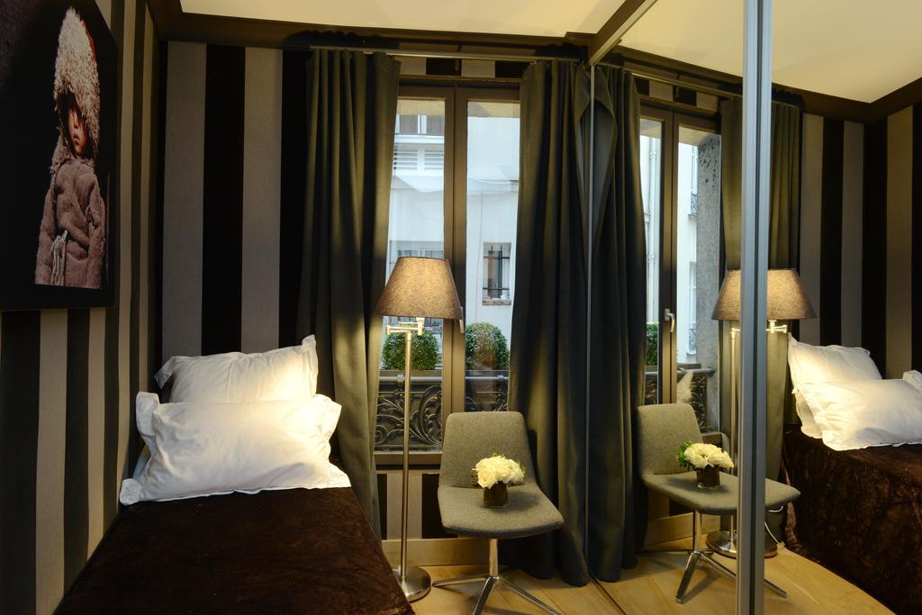 Appartement Paris Tour Eiffel Quarto foto